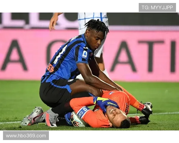 克拉克斯顿强势表现一攻一防完美配合助力球队稳住局势 克拉克斯顿强势表现一攻一防完美配合助力球队稳住局势