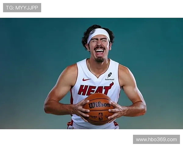 哈克斯表现出色14投7中贡献17分4篮板3助攻1盖帽助球队取得胜利