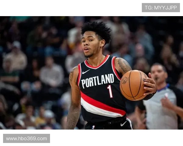 安芬尼西蒙斯谈球员身份对观看比赛的影响与感悟